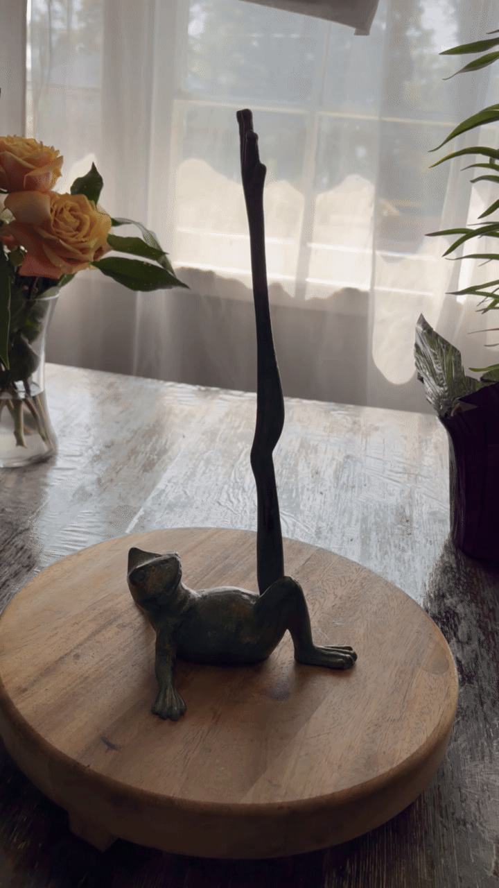 CAST IRON FROGGY HOLDER